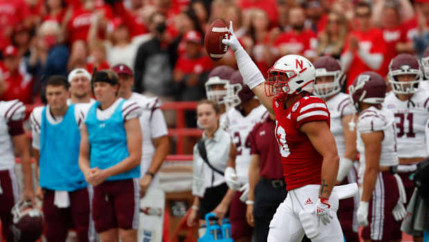 JoJo Domann interception celebrate 2021 vs. Fordham USATSI_16685864